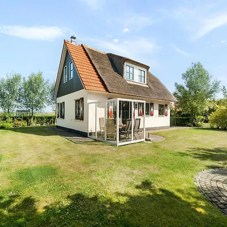 In With Enclosed Garden